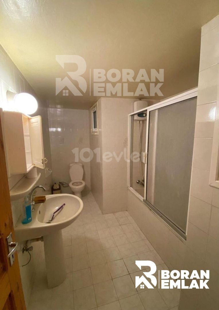 Lefkoşa Dereboyu'nda Kiralık 3+1 Daire 