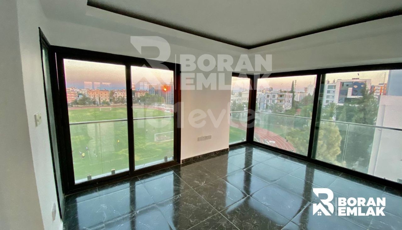 2+1 Penthouse zum Verkauf in Nikosia kleine Kaymakli 63,000 Stg ** 