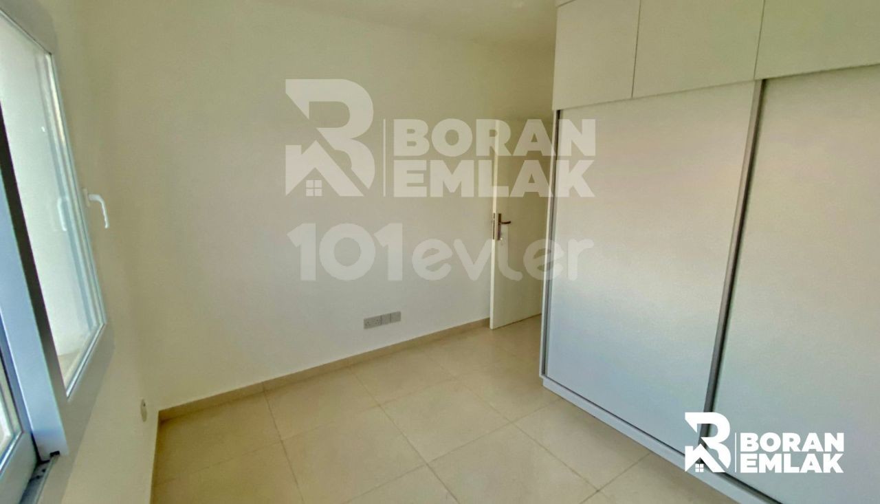 2+1 Penthouse zum Verkauf in Nikosia kleine Kaymakli 63,000 Stg ** 