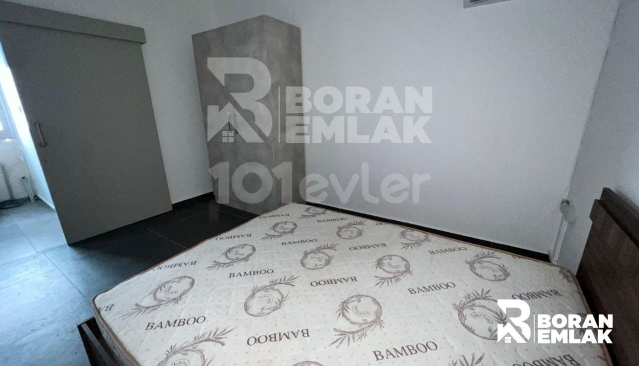 Einfamilienhaus zu vermieten in Nikosia Mityelide 2+1 300 STG ** 