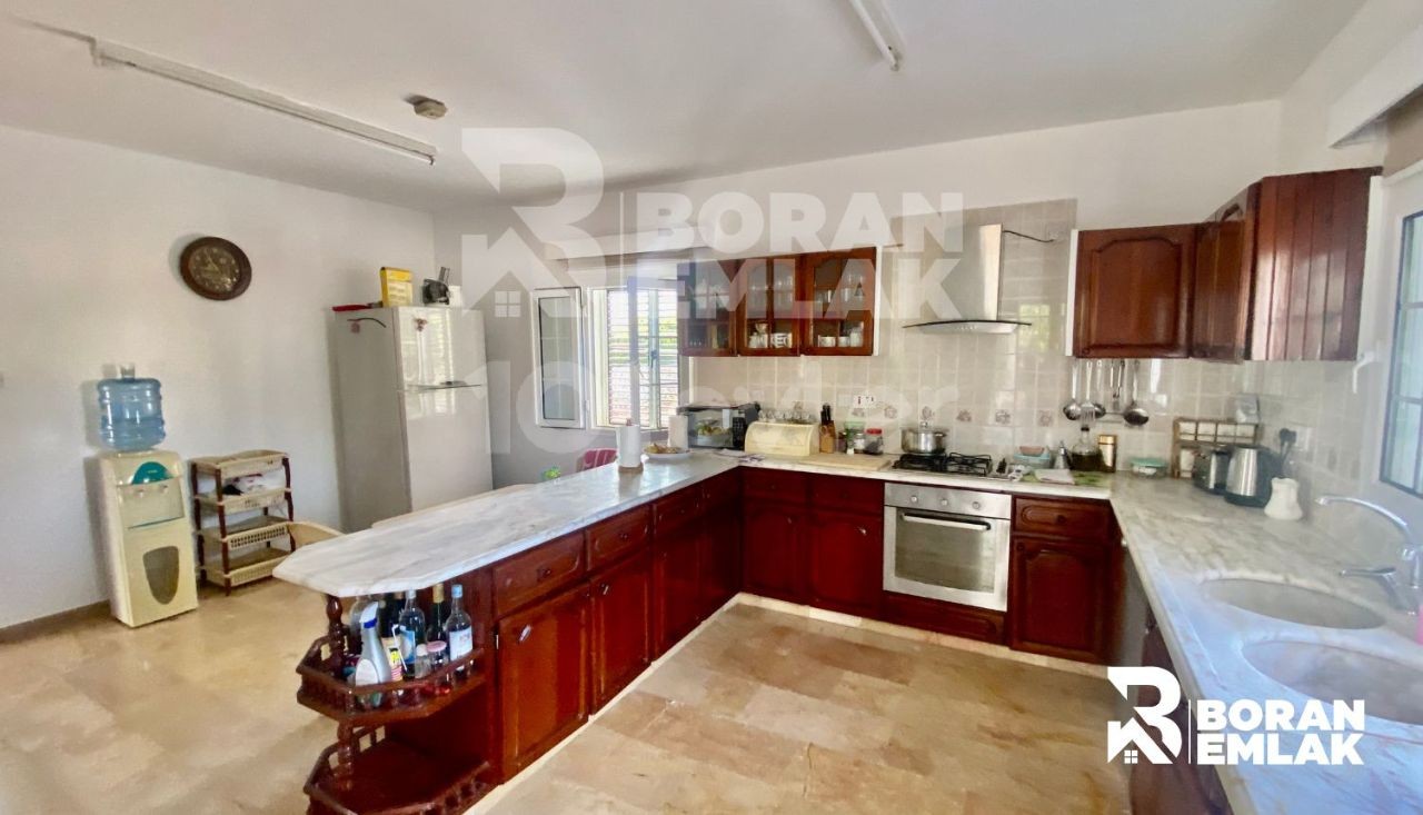 Gelegenheit freistehende Villa in Kyrenia Chatalköy 229,000 STG ** 