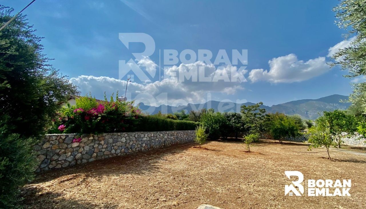 Gelegenheit freistehende Villa in Kyrenia Chatalköy 229,000 STG ** 