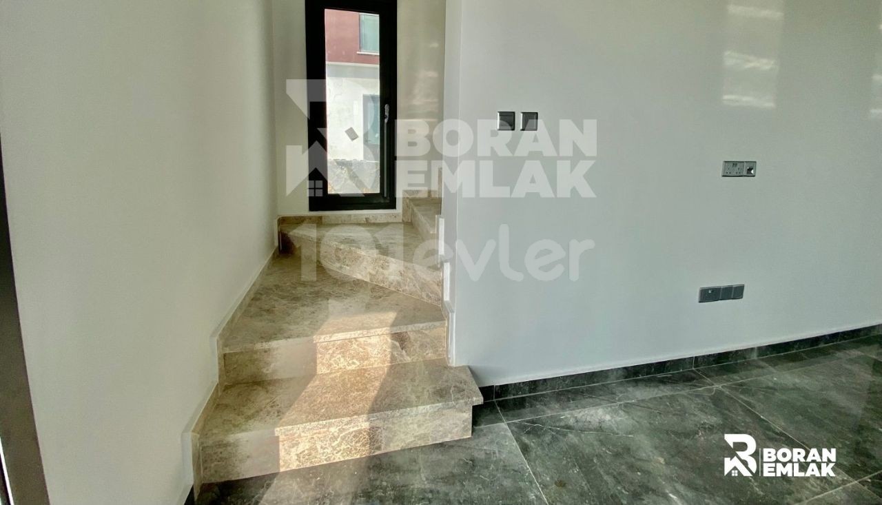 Neu erbaute Gelegenheit in Kyrenia Dikmen 3 + 1 Villa 115,000 STG ** 