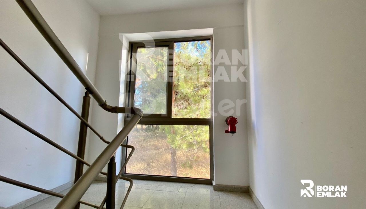 2+1 zentrale Wohnung mit Investitionsvorteil in Kyrenia 72200 STG ** 