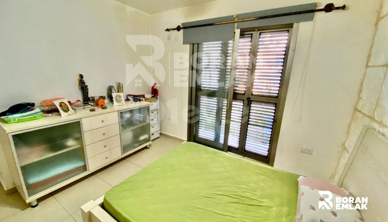 2+1 zentrale Wohnung mit Investitionsvorteil in Kyrenia 72200 STG ** 