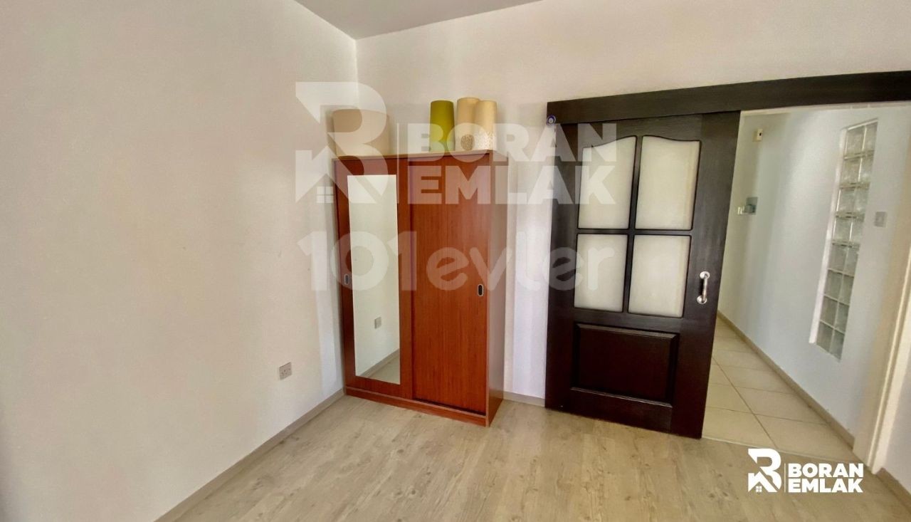 Lefkoşa Küçük Kaymaklı Bölgesinde Kiralık 3+1 Daire 450 STG