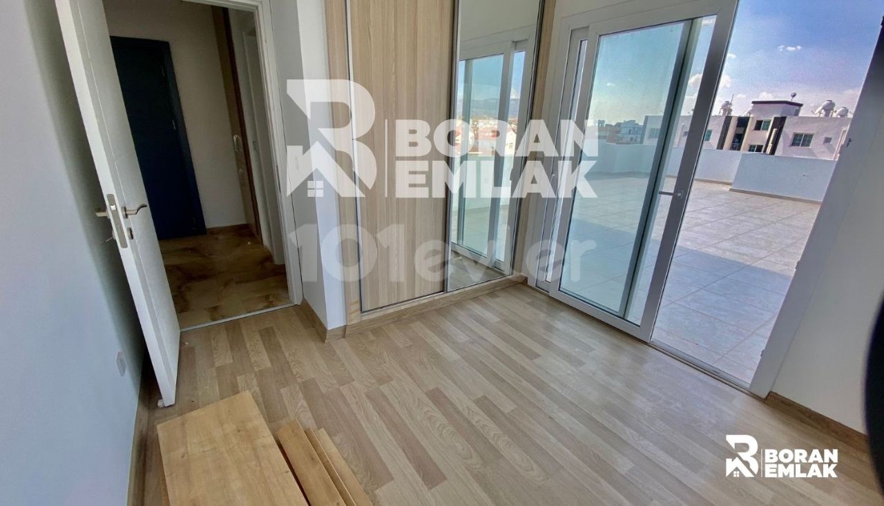 Lefkosa Gonyeli'de SATILIK Muhtesem Manzarali 2+1 Penthouselar 