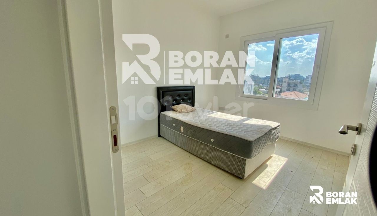 Lefkosa Gonyeli'de SATILIK Muhtesem Manzarali 2+1 Penthouselar 