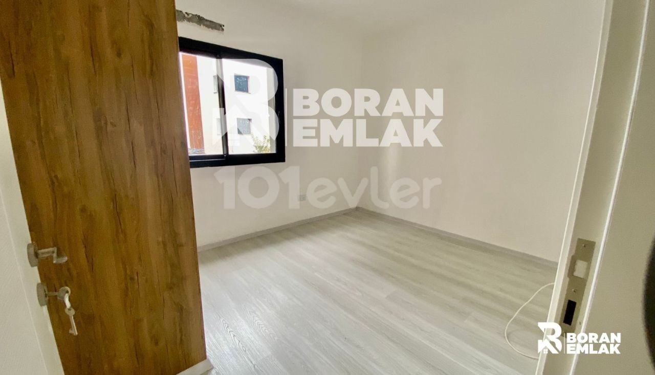 Lefkoşa Küçük Kaymaklı Bölgesinde Satilik 2+1 Turk Mali Daireler