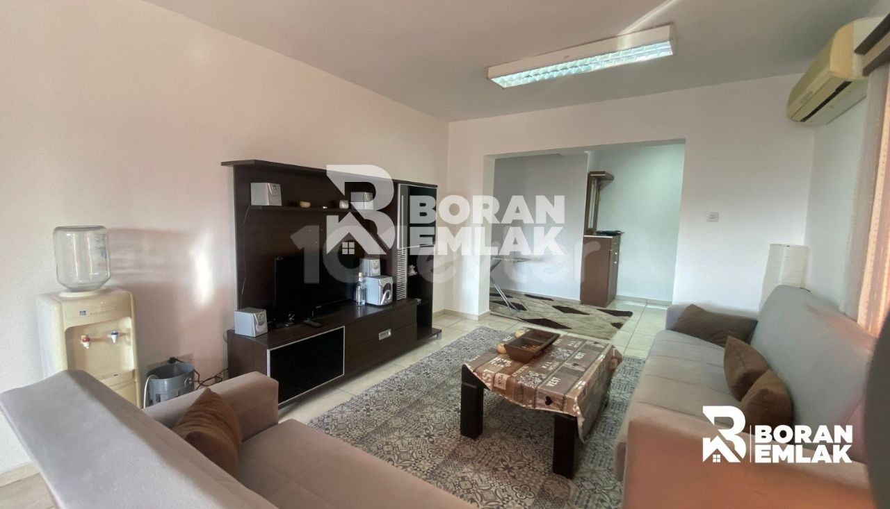 2+1 Penthouse zu vermieten in Yenişehir, Nikosia