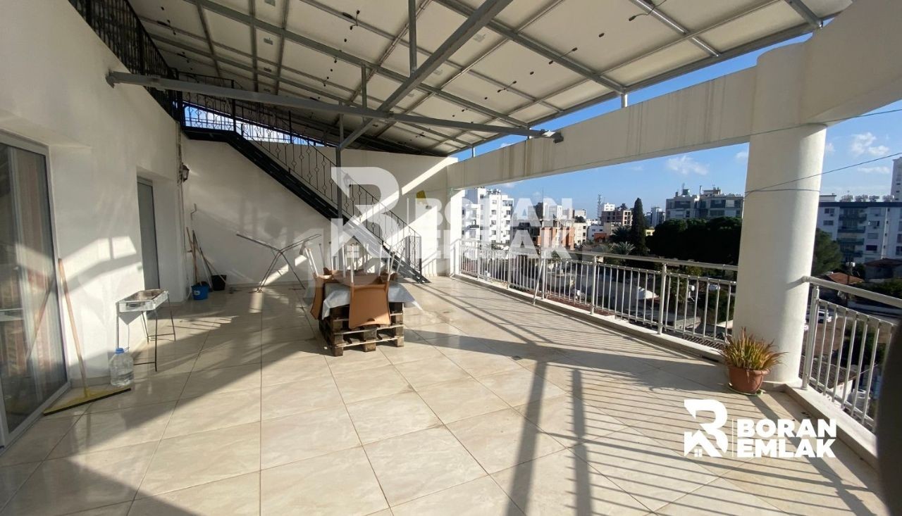 2+1 Penthouse zu vermieten in Yenişehir, Nikosia