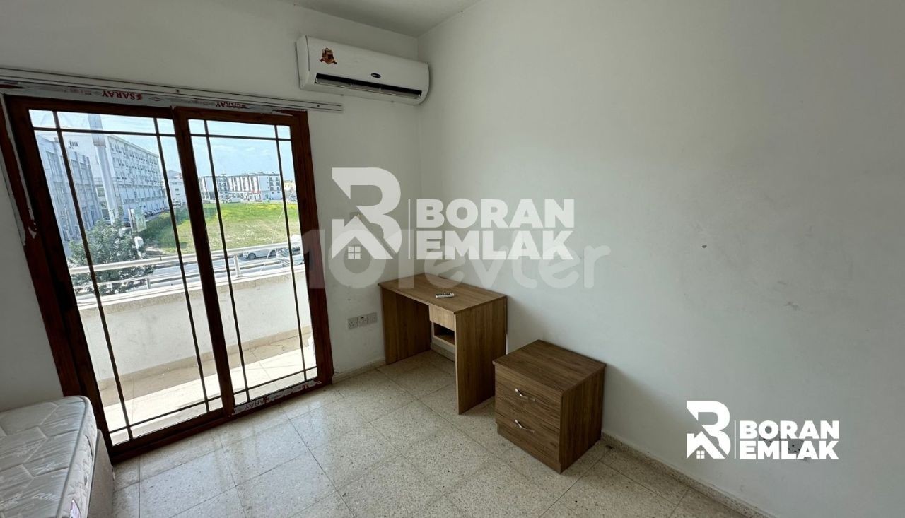 3+1 Apartment for Rent in Kucuk Kaymakli District of Nicosia 9000 TL