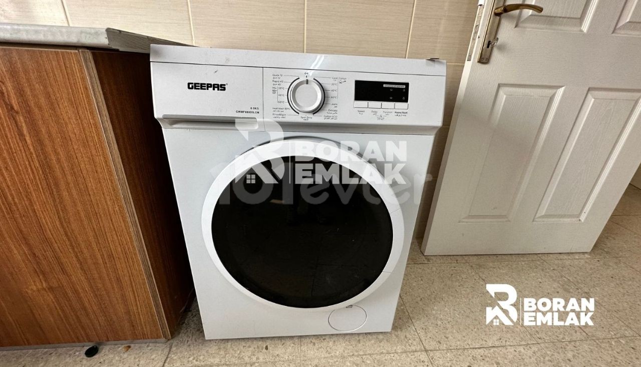 3+1 Wohnung zur Miete in Kucuk Kaymakli Bezirk von Nicosia 9000 TL