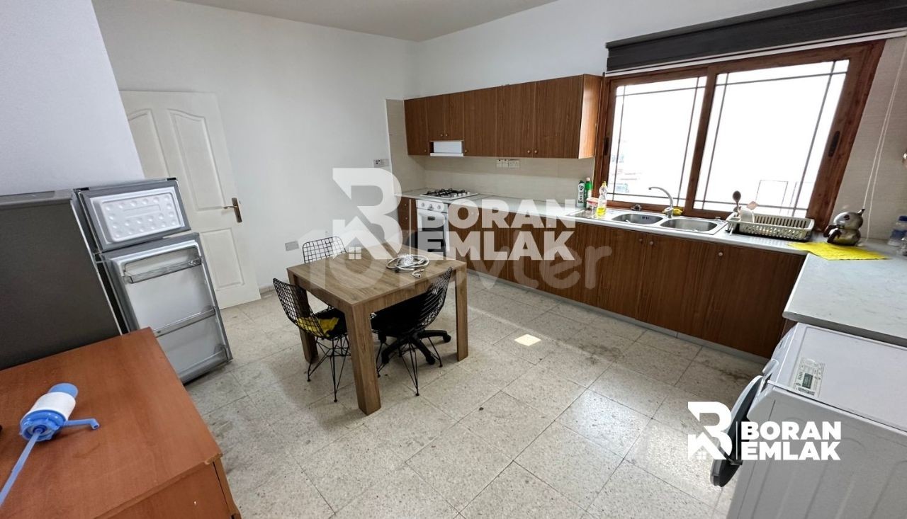 3+1 Apartment for Rent in Kucuk Kaymakli District of Nicosia 9000 TL