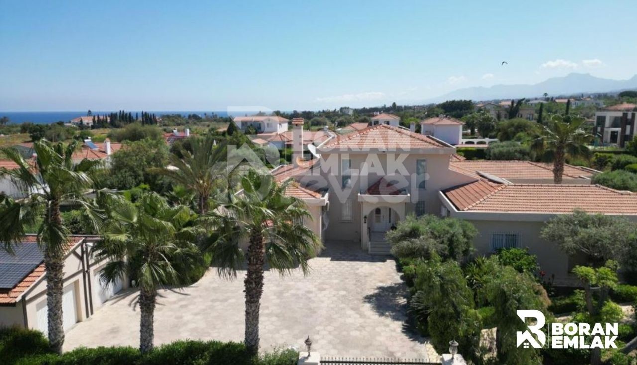 Ultra Luxury Villa for Sale in Kyrenia Çatalköy