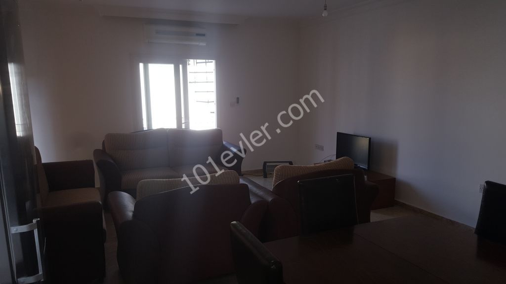 Flat To Rent in Yukarı Girne, Kyrenia