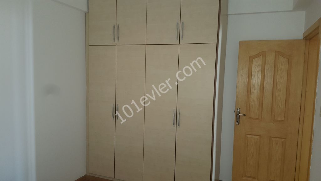 Flat To Rent in Yukarı Girne, Kyrenia