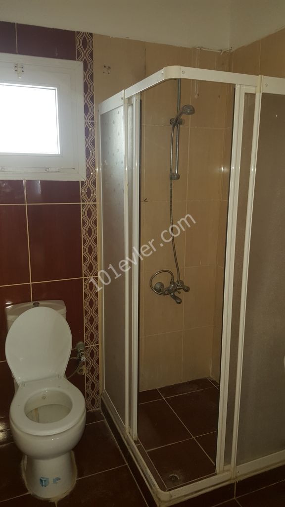 Flat To Rent in Yukarı Girne, Kyrenia