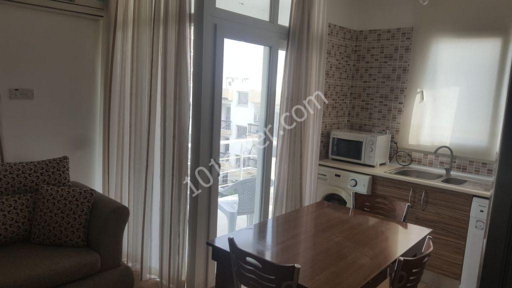 Flat To Rent in Yukarı Girne, Kyrenia