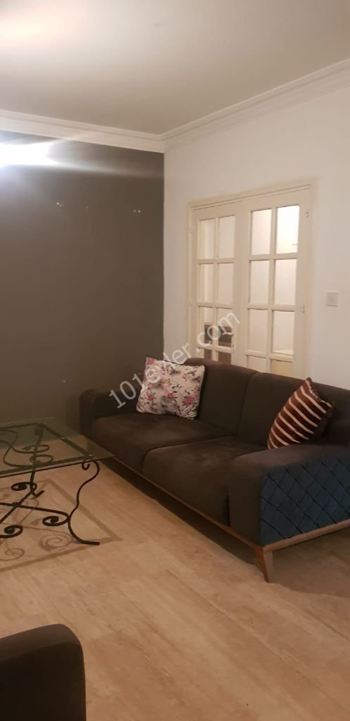 Flat To Rent in Aşağı Girne, Kyrenia