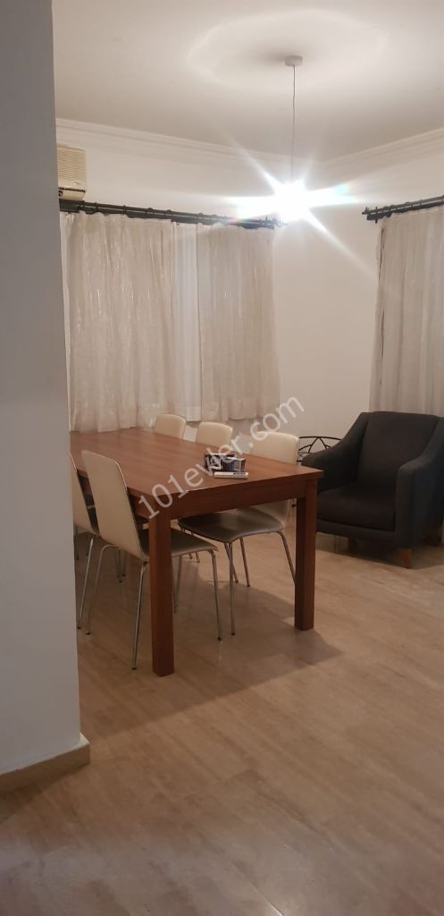 Flat To Rent in Aşağı Girne, Kyrenia