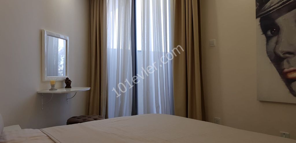 GiRNE MERKEZDE  RESİDENCE TA  2+1 LÜX DAİRE 