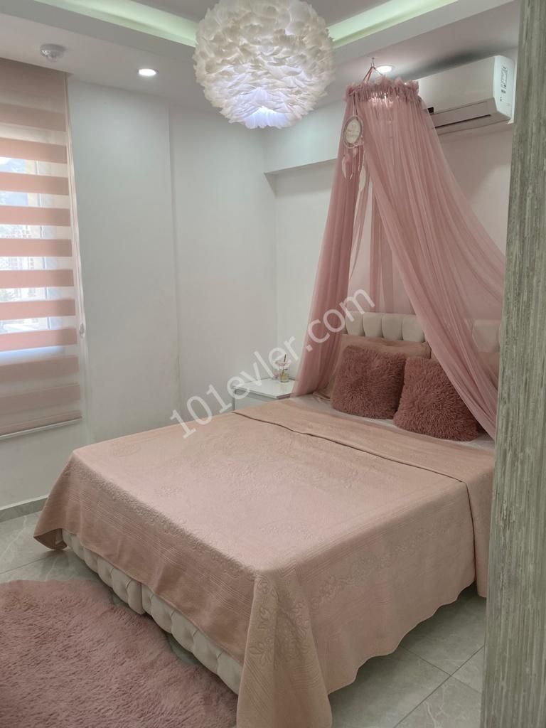 Flat To Rent in Girne Merkez, Kyrenia