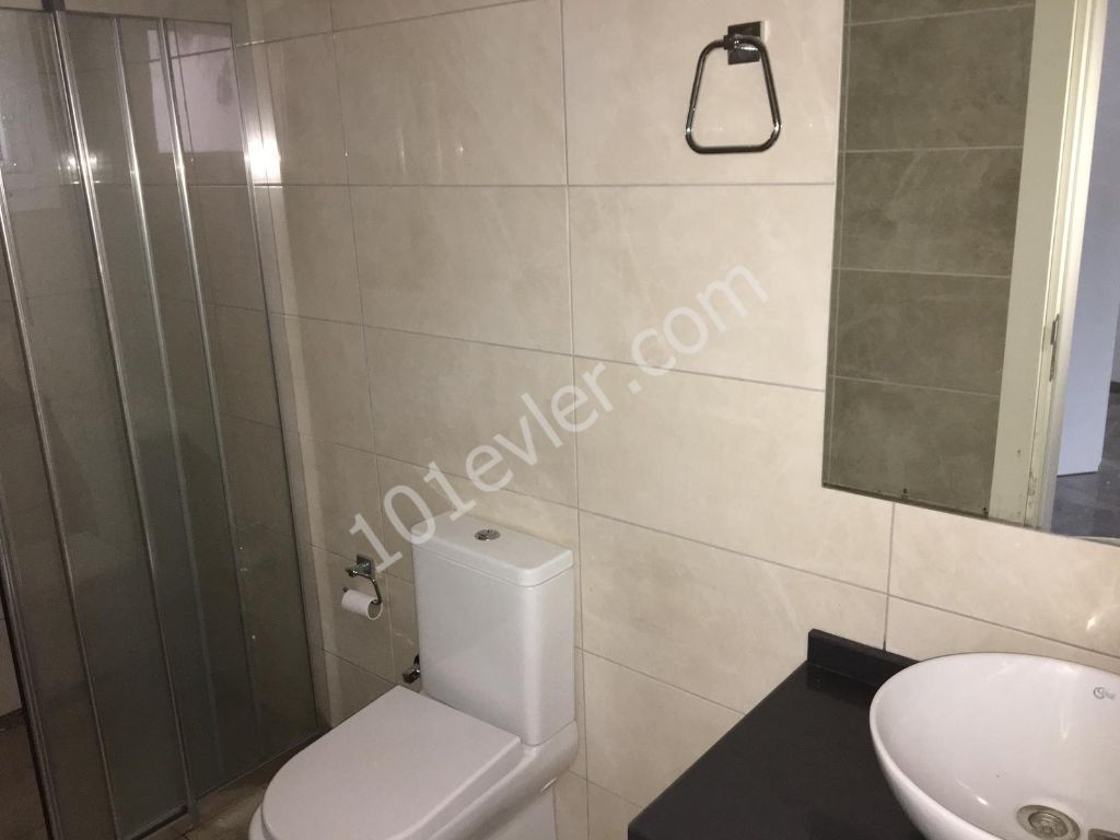 ALSANCAK  SEVİLYA SİTESİ KİRALIK  3+1  DAİRE