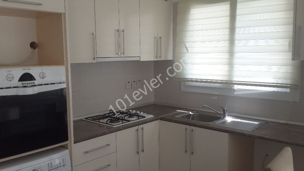 Flat To Rent in Girne Merkez, Kyrenia