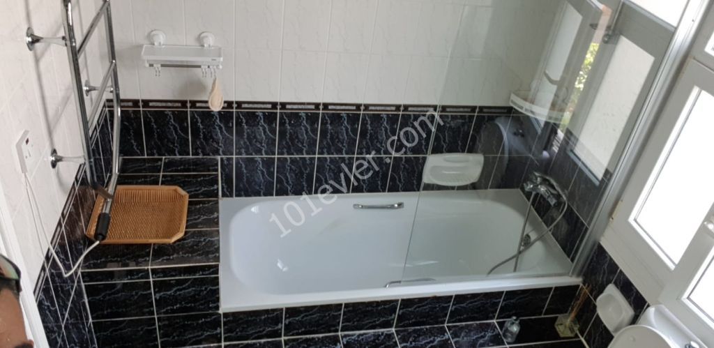 Villa To Rent in Çatalköy, Kyrenia