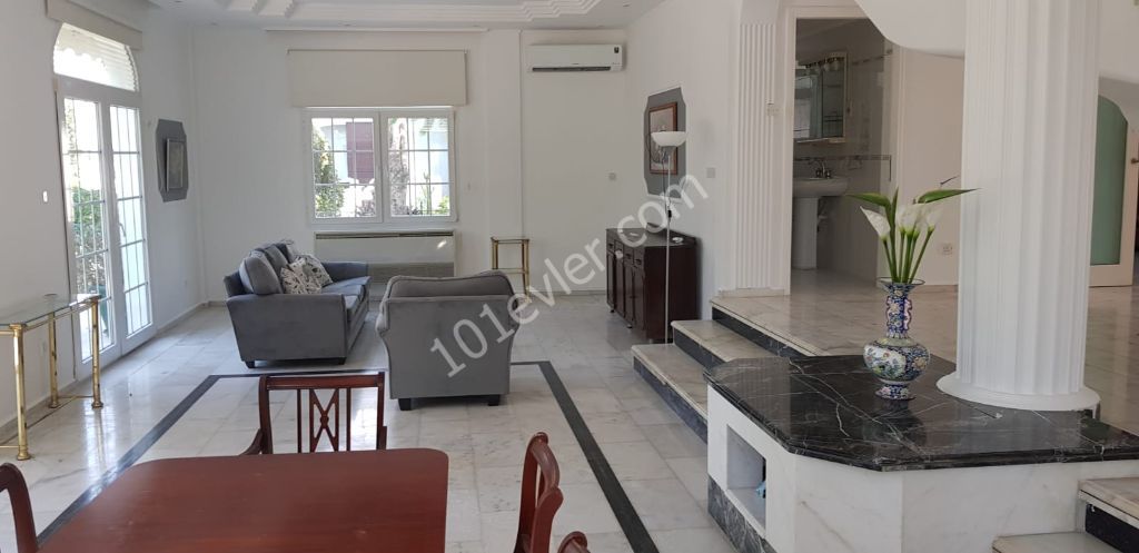 Villa To Rent in Çatalköy, Kyrenia