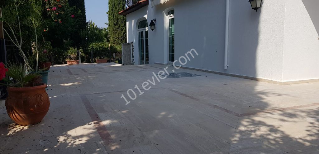 Villa To Rent in Çatalköy, Kyrenia