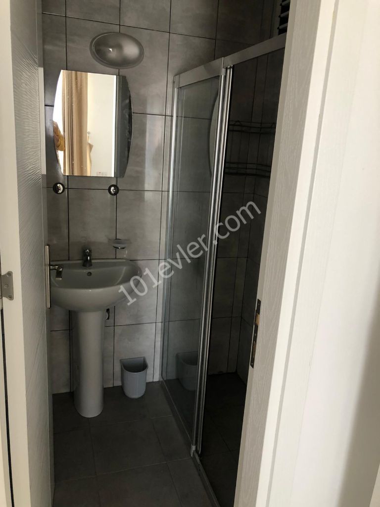 Flat To Rent in Girne Merkez, Kyrenia