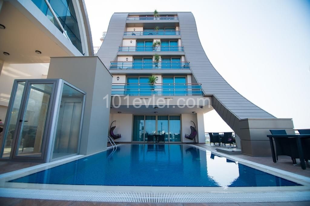 GİRNE MERKEZDE KİRALIK LÜXS 2+1 REZIDANCE DAİRE