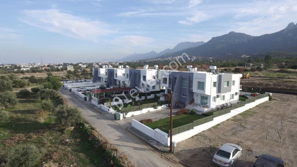 Zeytinlikte Mühteşem Deniz Manzaralı Villa