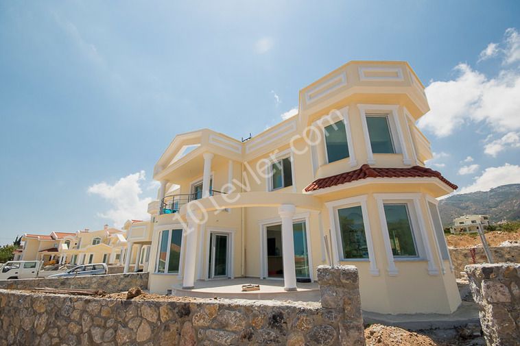 3+1 and 4+1 Spectacular villas in Alsancak