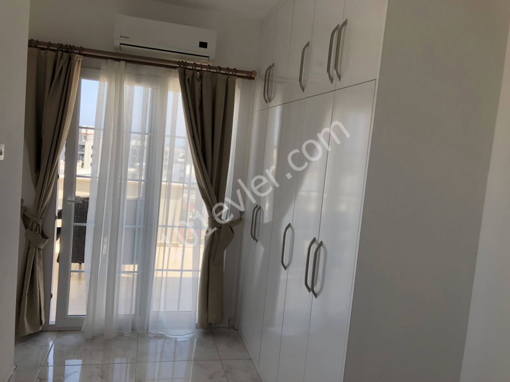 GİRNE MERKEZ'DE  2+1 FULL EŞYALI PENTHOUSE