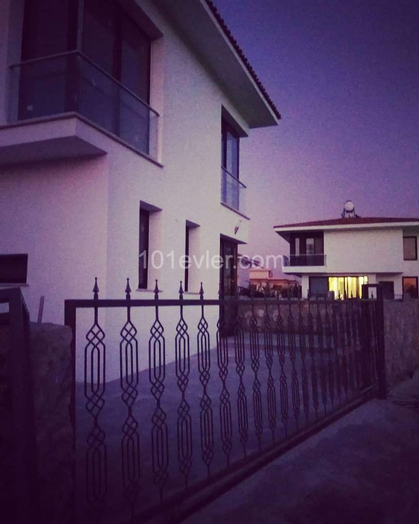 Villa For Sale in Alsancak, Kyrenia