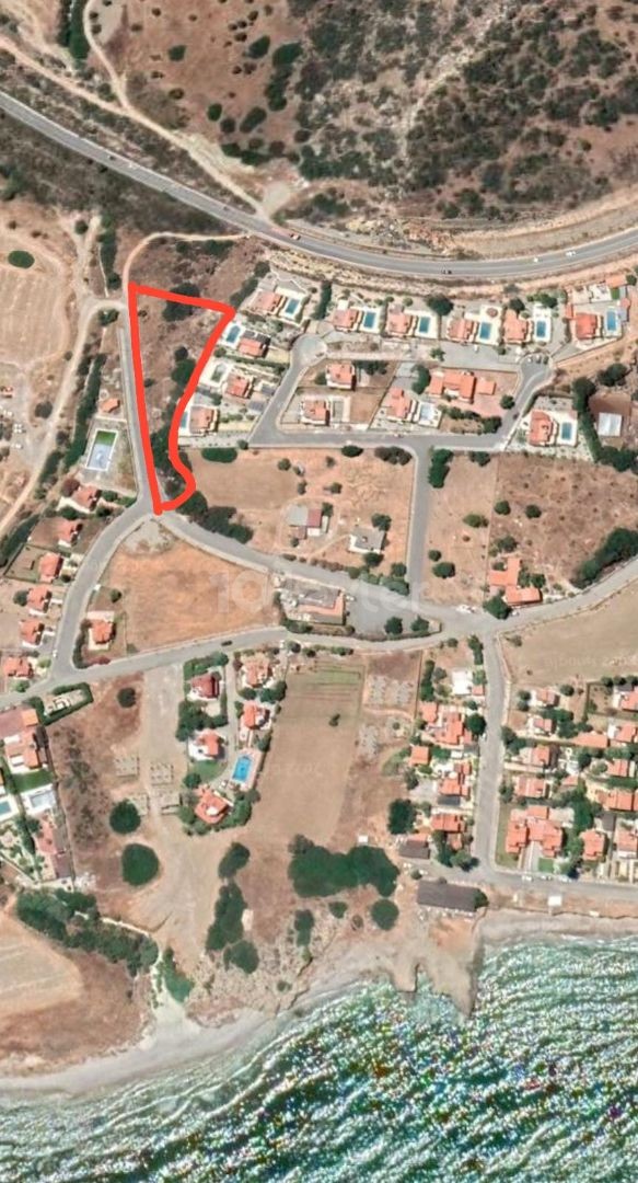 Villa Land within Walking Distance to Caretta Beach with Unstoppable Views in Alagadi ** 