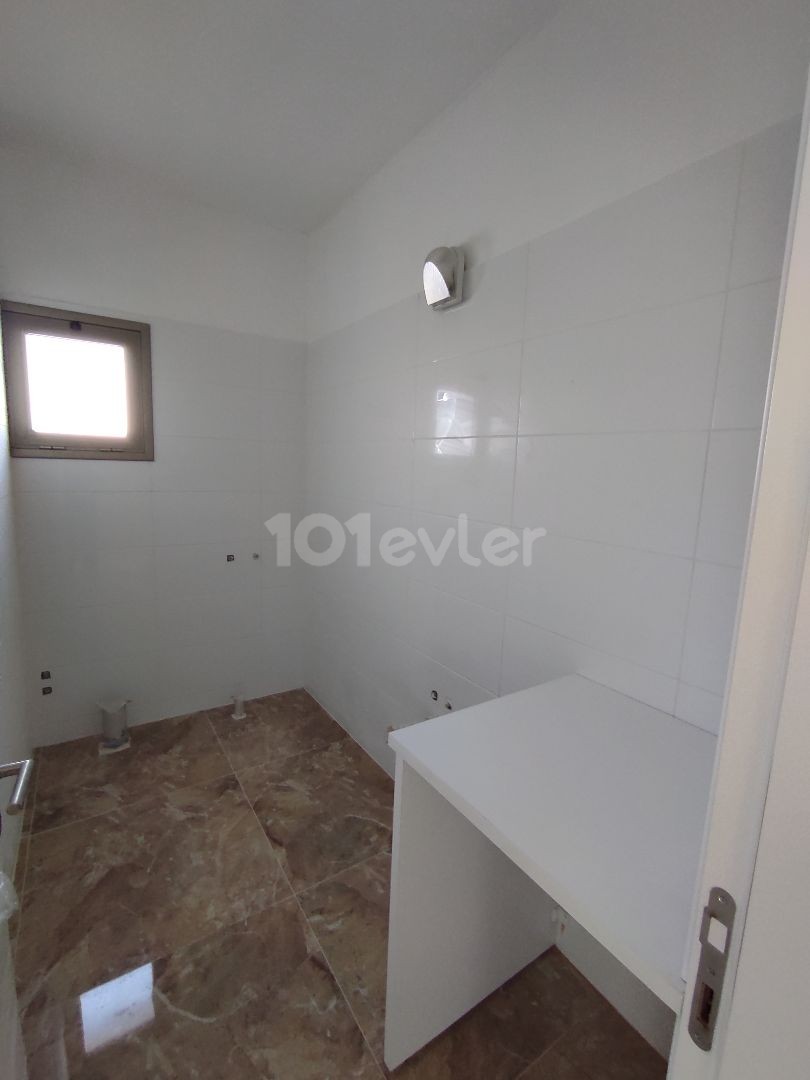 Ground floor spacious flat in only 2 storey building in Alsancak Villa Region ** 