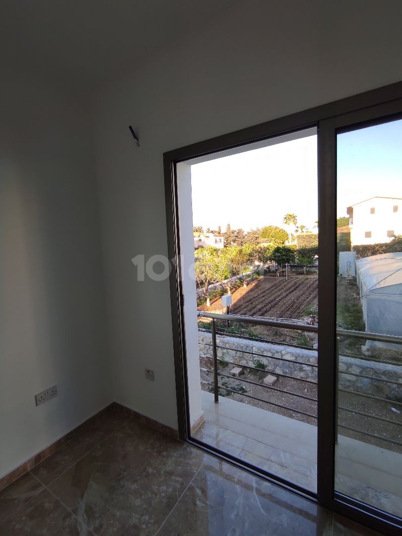 Ground floor spacious flat in only 2 storey building in Alsancak Villa Region ** 