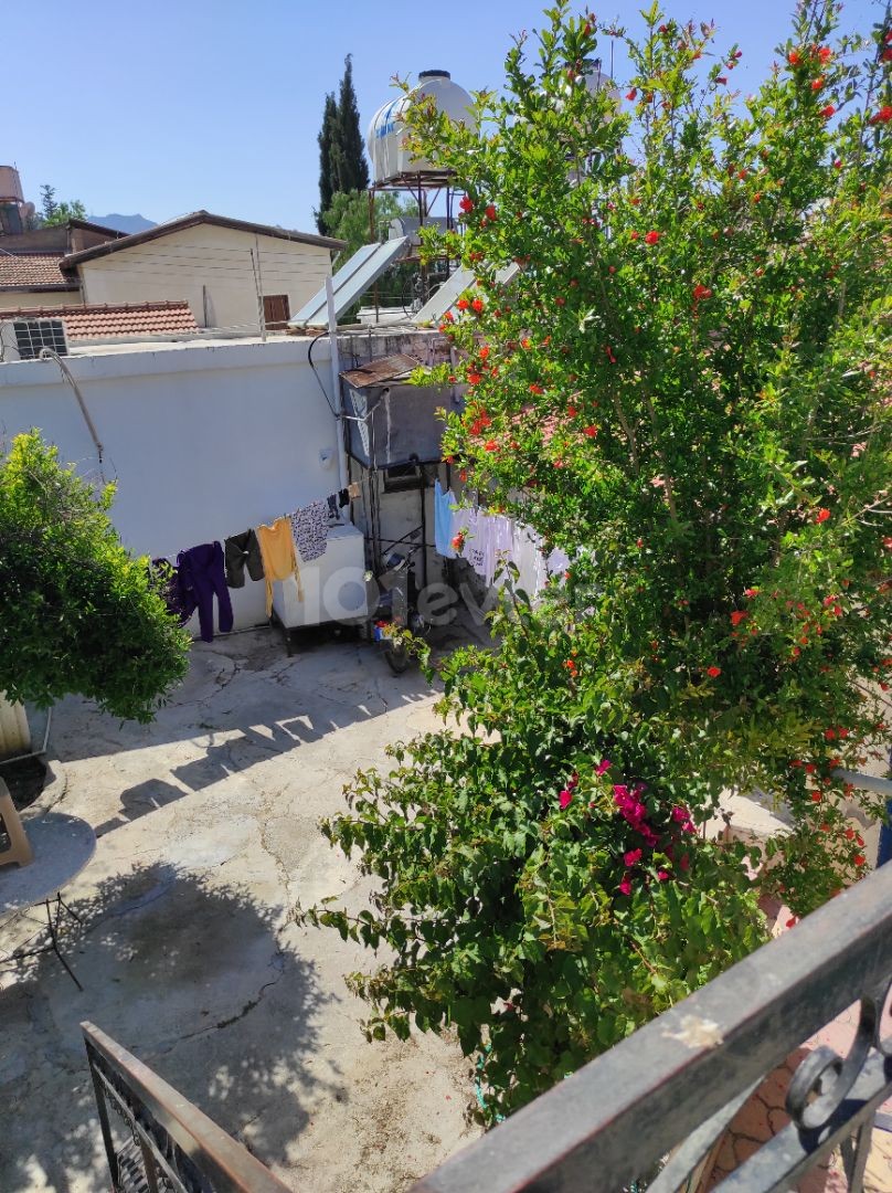 3 bedroom village house in Bellapais