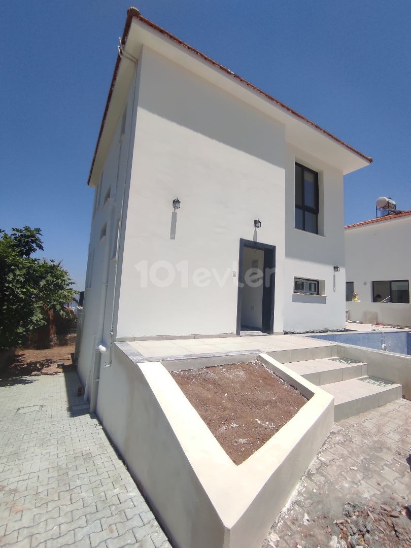 Catalkoyde Müthiş Manzarali Modern Villa