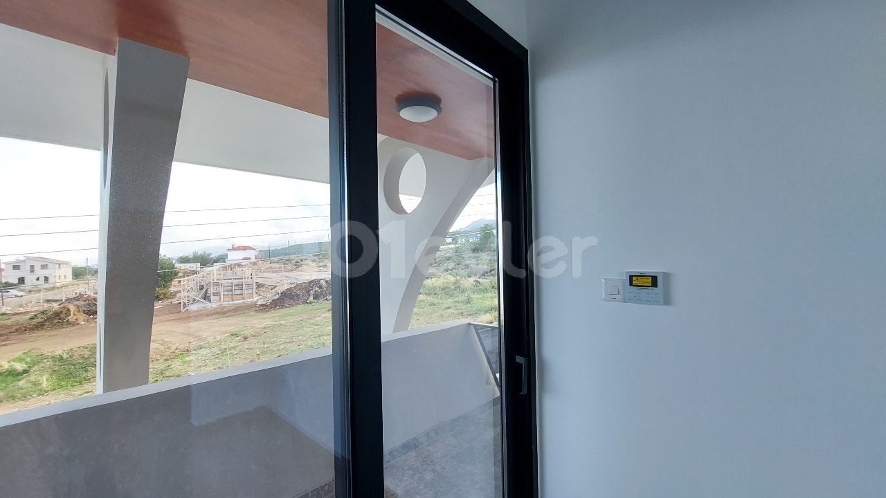 Magnificent, High-quality, Spacious, New Villa with a View ** 