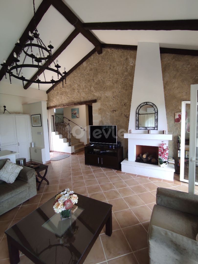 A Fully Furnished Villa Made in Turkish That Cannot Be Interrupted in an Olive Grove ** 