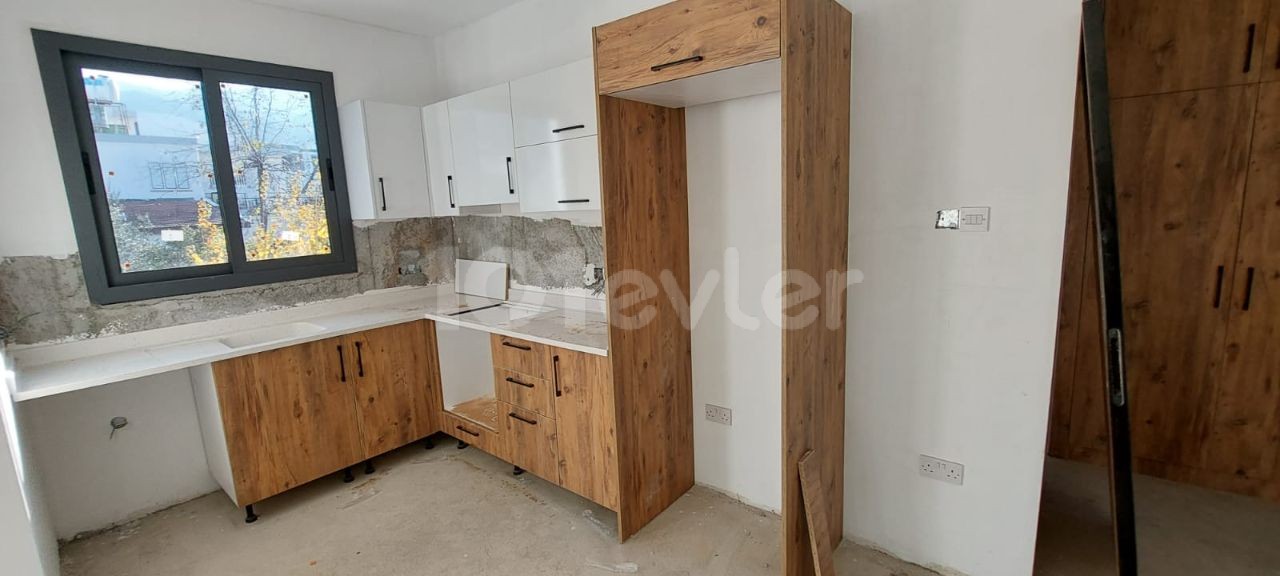 Flat For Sale in Alsancak, Kyrenia