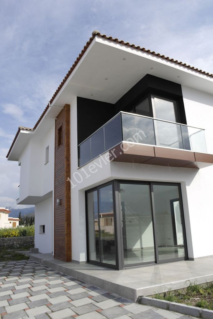 VERY NICE VILLAS  NEAR ACMENYA RESTAURANT IN ALSANCAK!