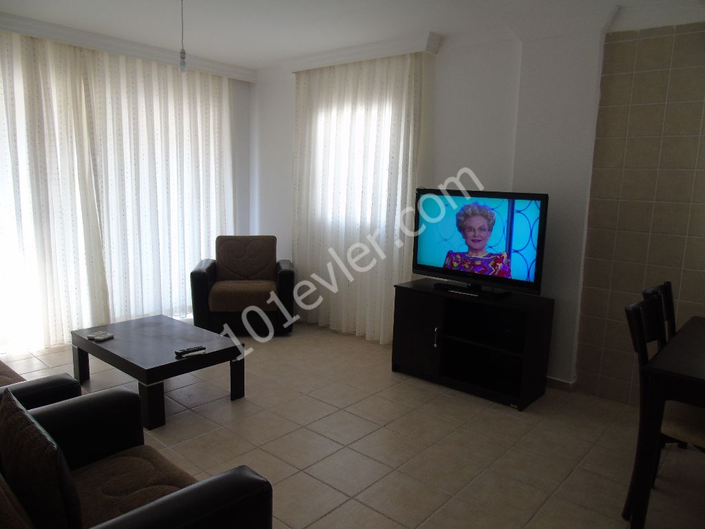 1+1 apartment for rent in Kyrenia centre 