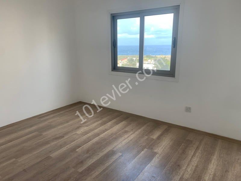 3+1 Wohnung zum Verkauf im Zentrum von Kyrenia ** 