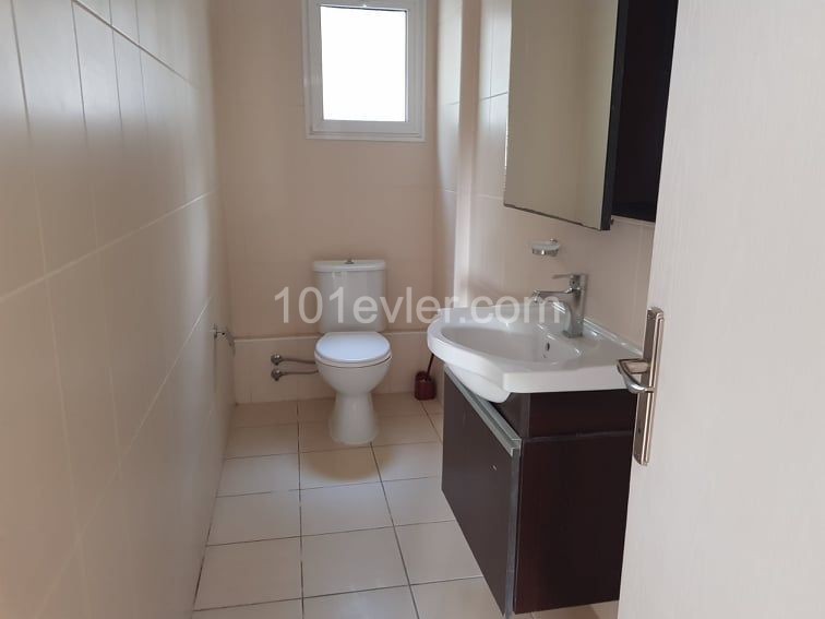 Flat For Sale in Girne Merkez, Kyrenia